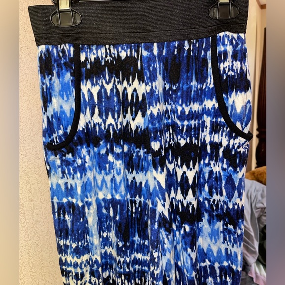 Multi colored lounge pants with pockets - Picture 3 of 4